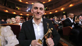 Один послал Фуркада, второй замешан в обысках у Логинова. Украинский биатлон ищет нового босса