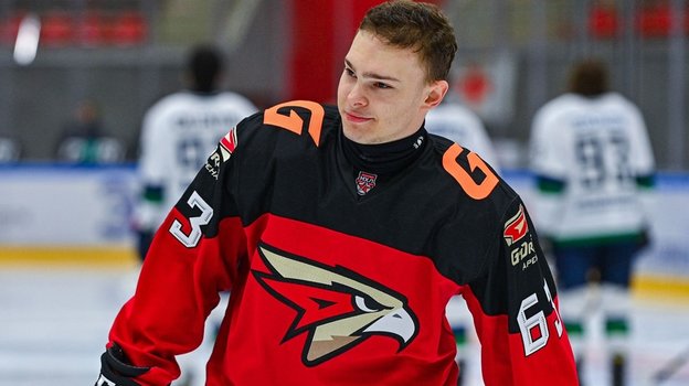 Иван Мирошниченко. Фото ХК «Омские Ястребы» Иван Мирошниченко. Фото ХК «Омские Ястребы»