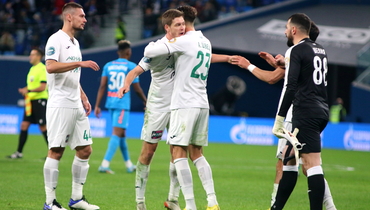 «Ахмат» празднует гол в ворота «Зенита».