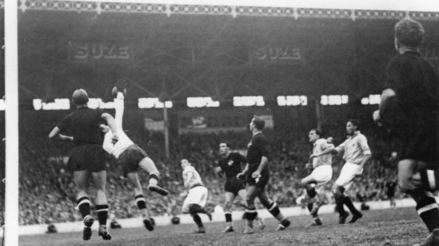 Матч между Италией и Францией на ЧМ-1938. Фото Global Look Press Матч между Италией и Францией на ЧМ-1938. Фото Global Look Press