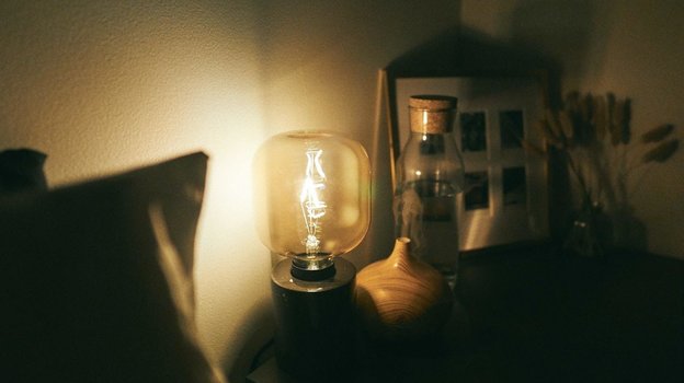 Мелатонин вырабатывается только в полной темноте. Фото unsplash.com Мелатонин вырабатывается только в полной темноте. Фото unsplash.com