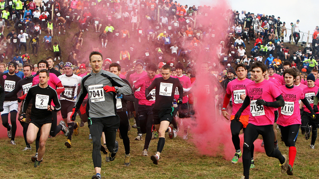 Гонка Tough Guy в Пертоне. Фото Getty Images Гонка Tough Guy в Пертоне. Фото Getty Images