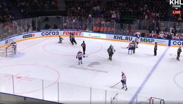 Болельщик на арене в Казани.