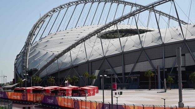 Безалкогольное пиво на стадионе Халифа в Дохе. Фото AFP Безалкогольное пиво на стадионе Халифа в Дохе. Фото AFP