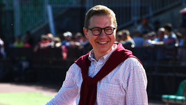 Комментатор Журавель решил посетить все 64 матча ЧМ-2022. Говорит, что просыпается по ночам и никогда в жизни так не волновался