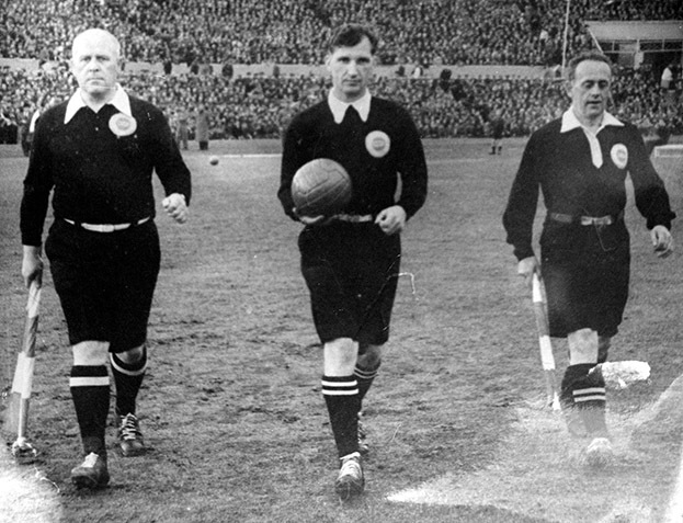 Николай Латышев (в центре). Фото архив «СЭ» Николай Латышев (в центре). Фото архив «СЭ»