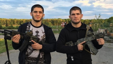 Ислам Махачев и Хабиб Нурмагомедов.