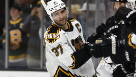 Большой юбилей канадского ветерана. Бержерон повторил достижение Овечкина и Малкина