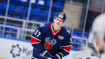 Денис Венгрыжановский.