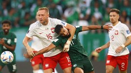 Польша вымучила победу над Саудовской Аравией. Вратарь Щенсны совершил лучший сейв ЧМ