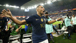 Мбаппе изумителен! Вывел Францию в плей-офф и сделал рывок к «Золотому мячу»