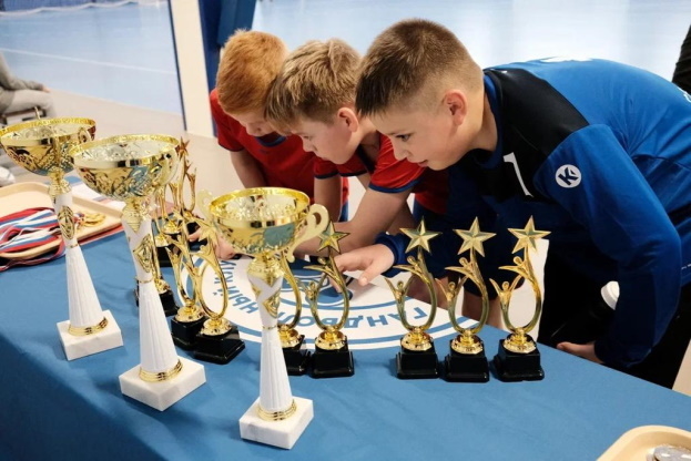 Памятные кубки. Фото Юрий Березнюк/ФГР Памятные кубки. Фото Юрий Березнюк/ФГР