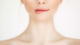 Что делать, чтобы не сохли губы? 4 совета врача-косметолога