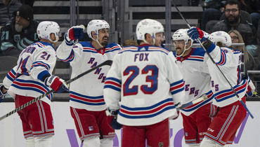 Хоккеисты «Рейнджерс».