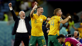 Унылая Дания — главное разочарование ЧМ. Бывший помощник Хиддинка вытащил Австралию в плей-офф