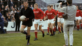 «Нам говорили — сверлите дырки под ордена. А даже премий не дали». Единственный полуфинал ЧМ сборной СССР