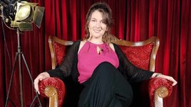 Россиянка стала первым гроссмейстером, снявшимся в эротической фотосессии. Но почему она покинула нашу страну?