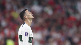 Роналду бесится из-за замен и раздражает фанатов. Суматоха в Португалии пойдет на пользу Швейцарии?