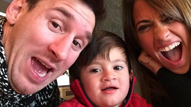 Лионель и Антонелла со своим первенцем Матео. Фото Global Look Press Лионель и Антонелла со своим первенцем Матео. Фото Global Look Press