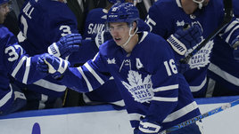 Канадская звезда гонится за рекордом века. Она набирает очки уже 21 матч подряд!