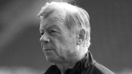 «Блохин заходил перед игрой: «Ой, Викторыч, спасай — «тыква» раскалывается, «галик» ноет, «радик» житья не дает...»