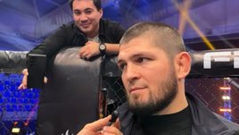 «Сын начал тренироваться раньше меня». Хабиб — о детях, Махачеве, Анкалаеве и поп-ММА