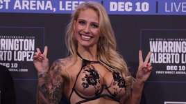 Шокировала откровенным видом на взвешивании, в ринге уничтожила соперницу. Новая победа девушки-боксера Эбани