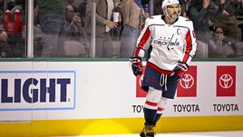 Рекорд — уже совсем близко! Овечкин снова забил в пустые ворота