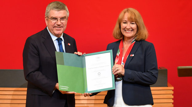 Томас Бах и Сюзанна Лайонс. Фото Global Look Press Томас Бах и Сюзанна Лайонс. Фото Global Look Press