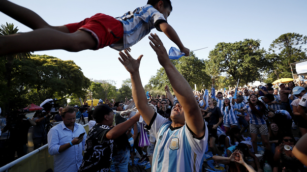 Юный болельщик сборной Аргентины. Фото Reuters Юный болельщик сборной Аргентины. Фото Reuters