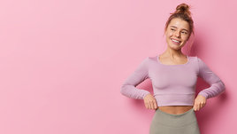 Как привести себя в форму к Новому году? Универсальные упражнения от фитнес-тренера