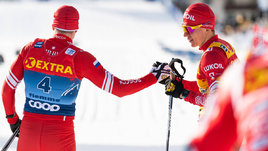 «Мы еще пролог не бежали, а я уже в щи». Устюгов и Большунов веселятся на финише спринта