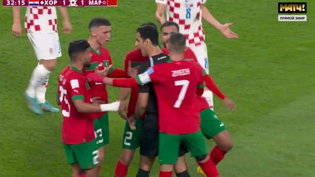 Кадр из трансляции матча Хорватия — Марокко. Кадр из трансляции матча Хорватия — Марокко.