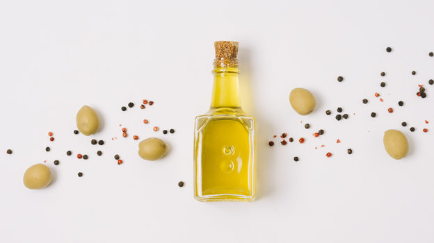Оливковое масло. Фото Freepik/freepik Оливковое масло. Фото Freepik/freepik