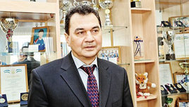 «Были такие тренировки, что у товарища лопнули капилляры в глазах». Призер Олимпиады по биатлону возглавляет школу тенниса