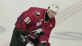 «Это дар за пределами человеческого понимания». Как Уэйн Гретцки стал главной звездой МЧМ в 16 лет