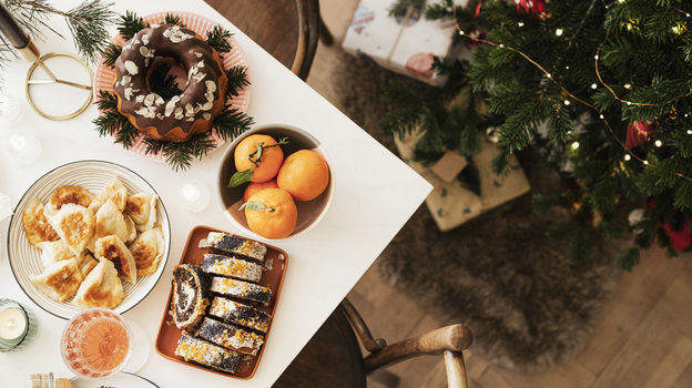 Новогодние угощения. Фото Freepik/rawpixel.com Новогодние угощения. Фото Freepik/rawpixel.com