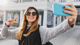 Зачем носить солнцезащитные очки зимой и как правильно их выбрать? Рассказывает офтальмолог