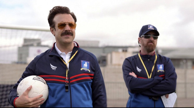 Кадр из сериала «Тед Лассо». Кадр из сериала «Тед Лассо».