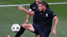 «Готов к проверке на полиграфе». Отчисленный из «Ротора» футболист отвечает на обвинения в договорняках