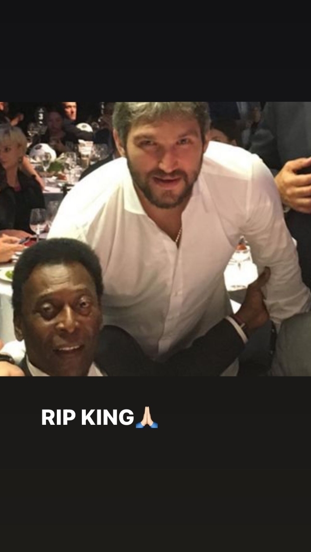 Александр Овечкин и Пеле. Фото Соцсети Александра Овечкина Александр Овечкин и Пеле. Фото Соцсети Александра Овечкина