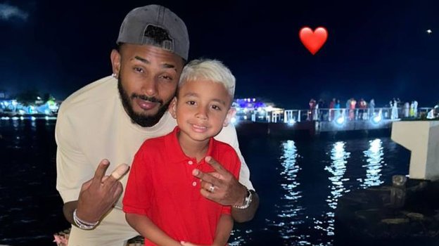 Вендел с сыном. Фото Соцсети Вендел с сыном. Фото Соцсети