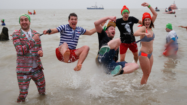 Новогодние купания в Остенде. Фото Global Look Press Новогодние купания в Остенде. Фото Global Look Press