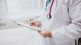 6 анализов, которые нужно регулярно контролировать после 35 лет