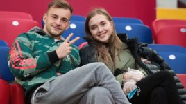 «До него романов не было». Одна из самых красивых фигуристок выходит замуж за футболиста