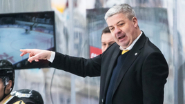 «После безвольных поражений в раздевалку не захожу». Тренер сделал крутую команду из безнадежного аутсайдера