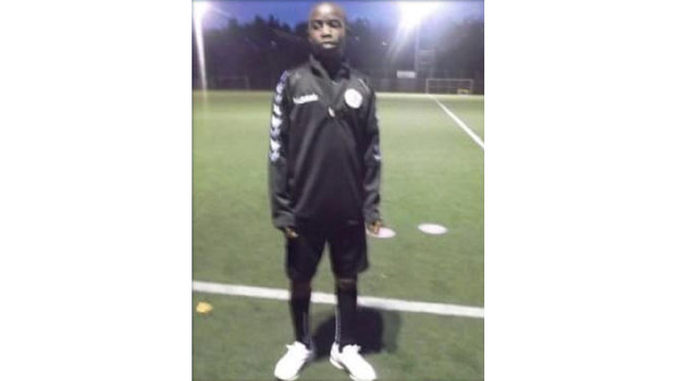 Юссуфа Мукоко в детстве. Юссуфа Мукоко в детстве.