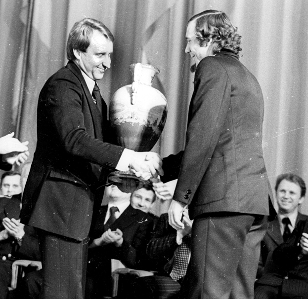 Владимир Федотов и Олег Романцев. Фото Игорь Уткин Владимир Федотов и Олег Романцев. Фото Игорь Уткин