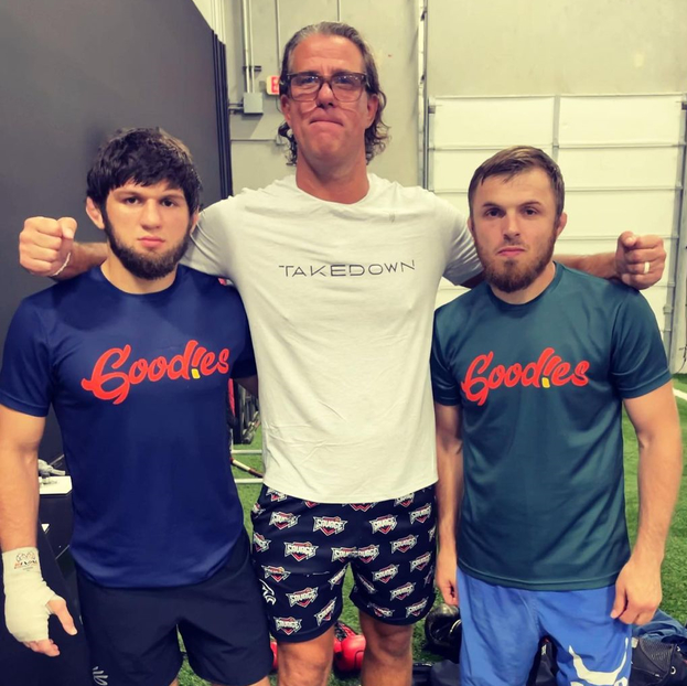 Имам Хизриев, Генри Хуфт и Магомед Магомедов. Фото Соцсети Имам Хизриев, Генри Хуфт и Магомед Магомедов. Фото Соцсети