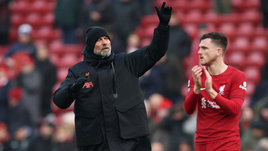 Унылый «Ливерпуль» оставил Клоппа без победы в юбилейном матче, «Наполи» справился без Хвичи, Депай дебютировал в «Атлетико»